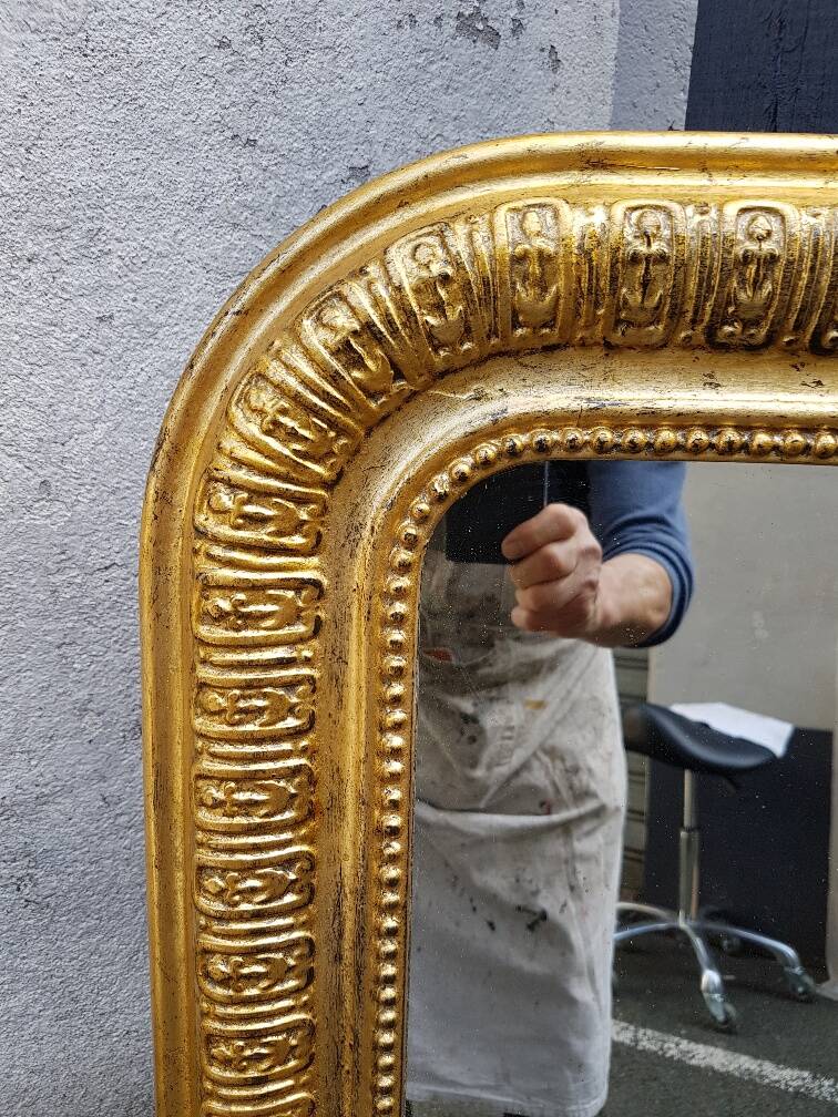 Golden mirror from the louis-philippe period in perfect condition