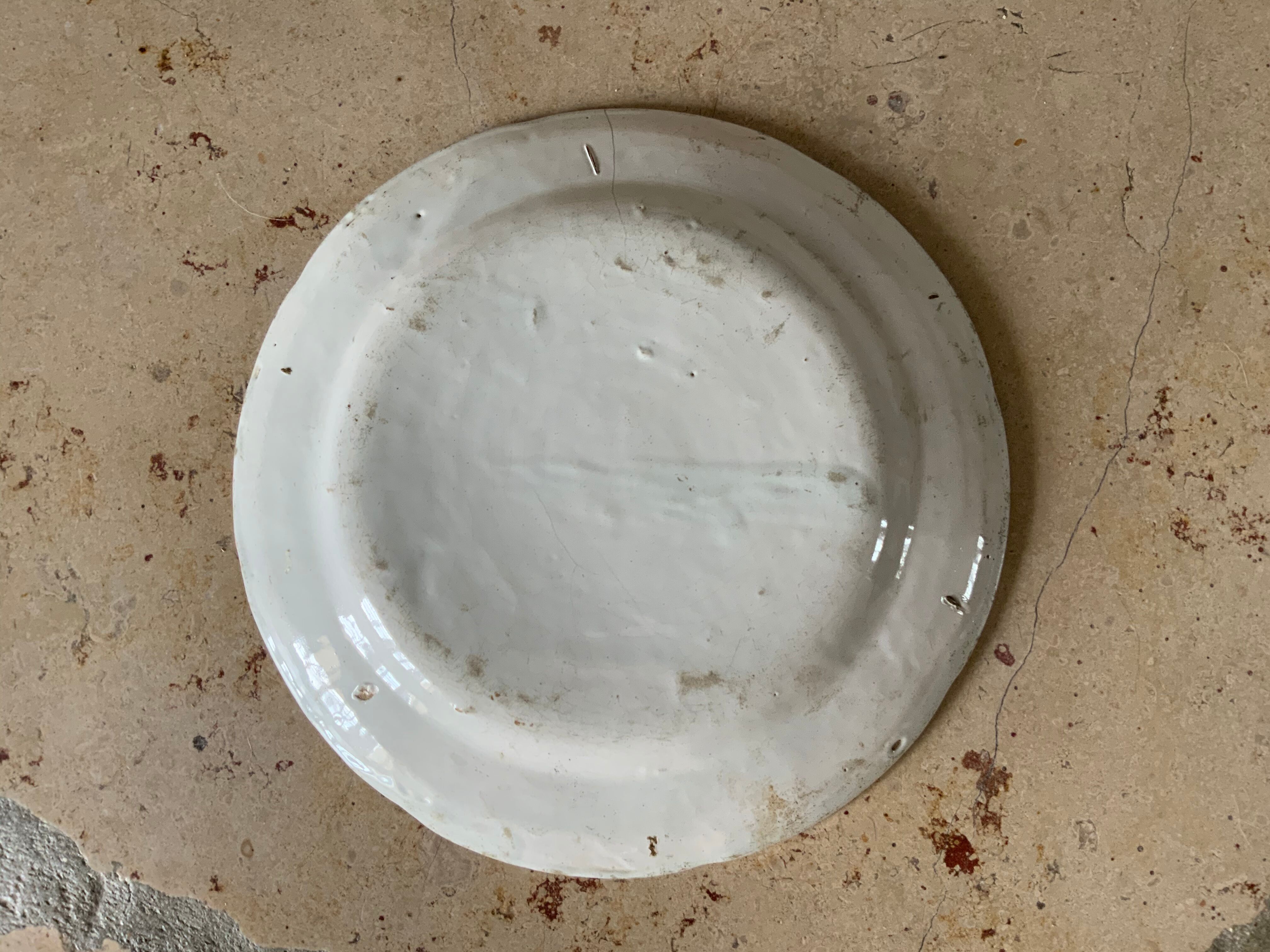 18th century plate in earthenware, eastern France