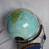 Terrestrial globe