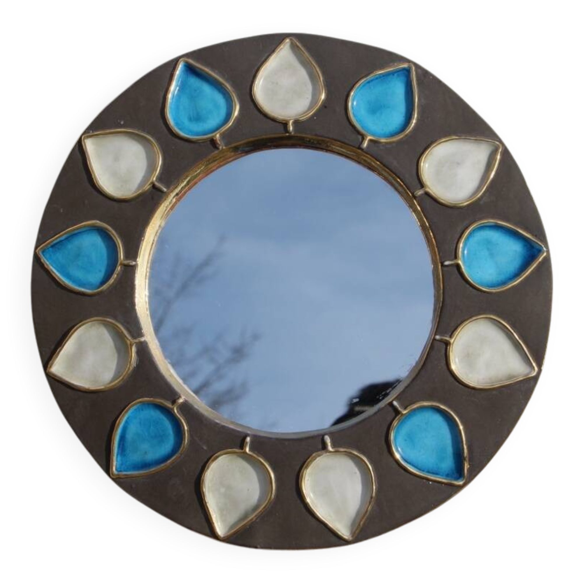 mirror model "pique" by Mithé Espelt