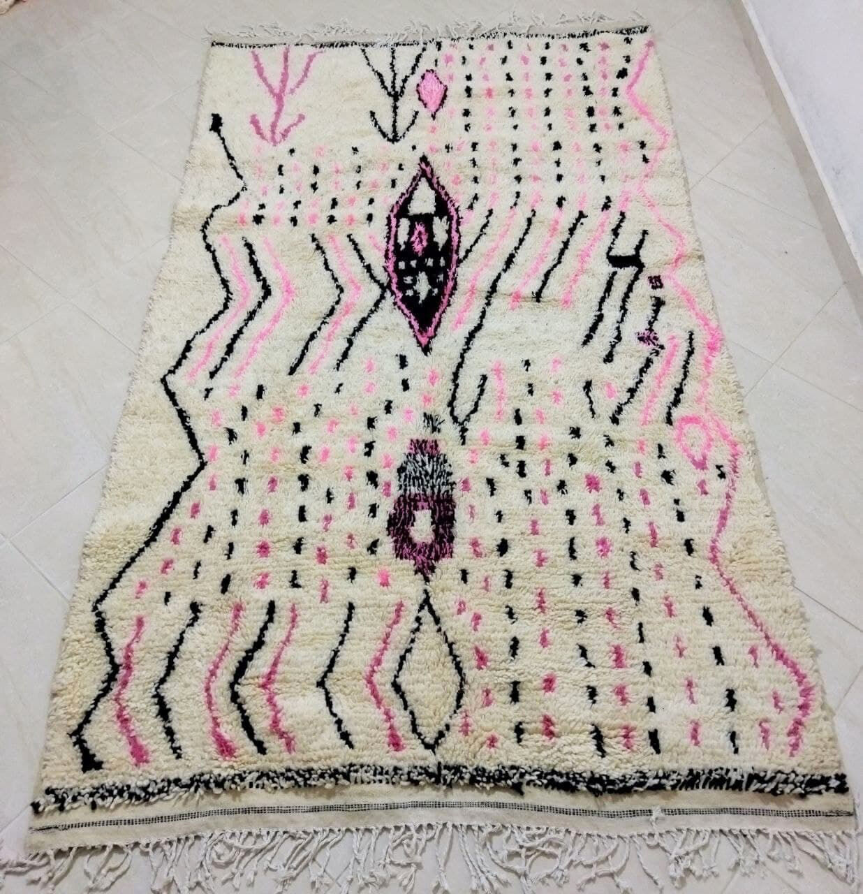 Moroccan berber carpet 254x147cm