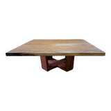 Table basse en bois dur