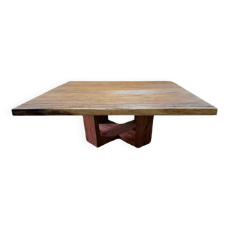 Table basse en bois dur