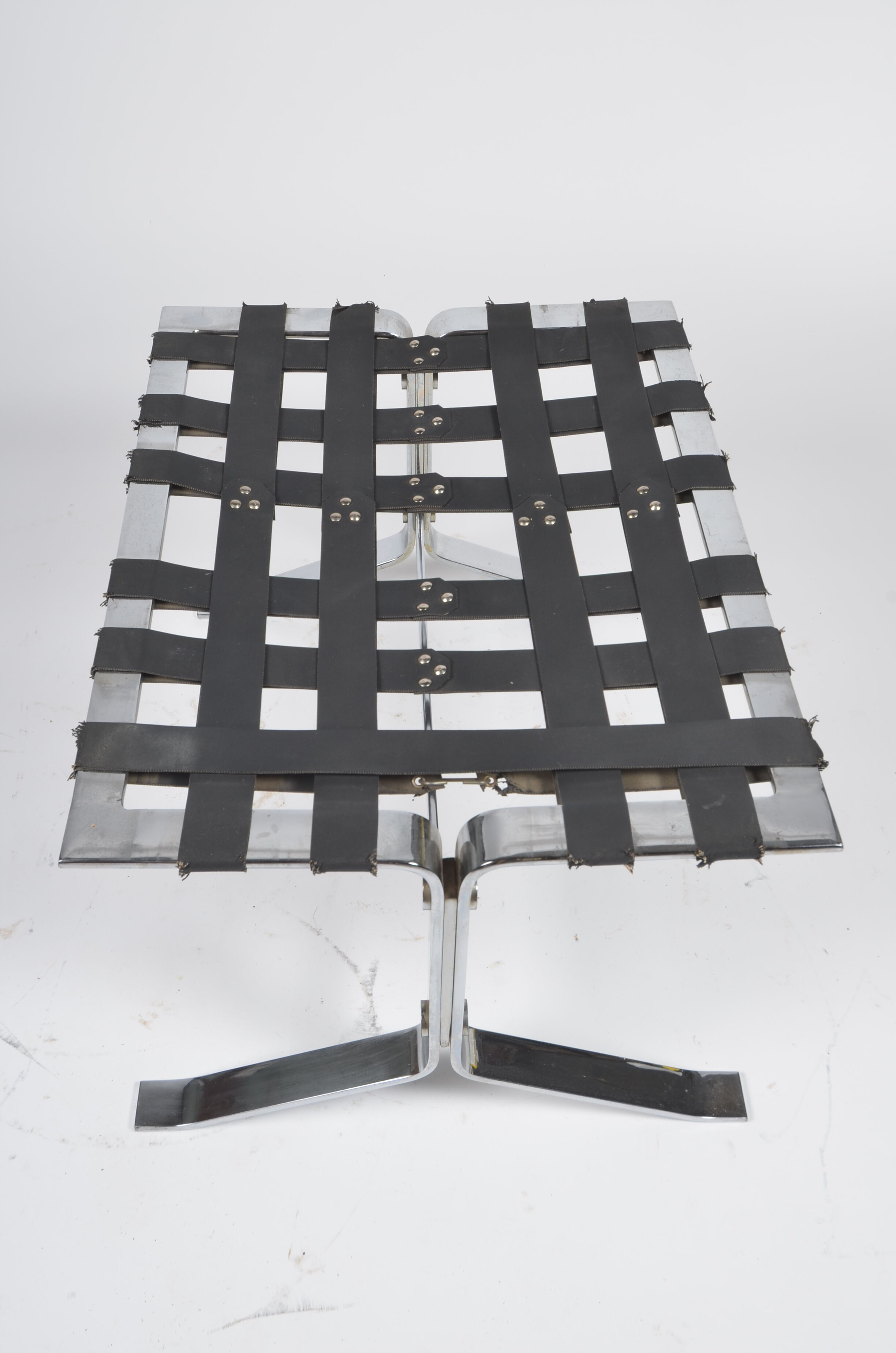 Ottoman Joker design Olivier Mourgue