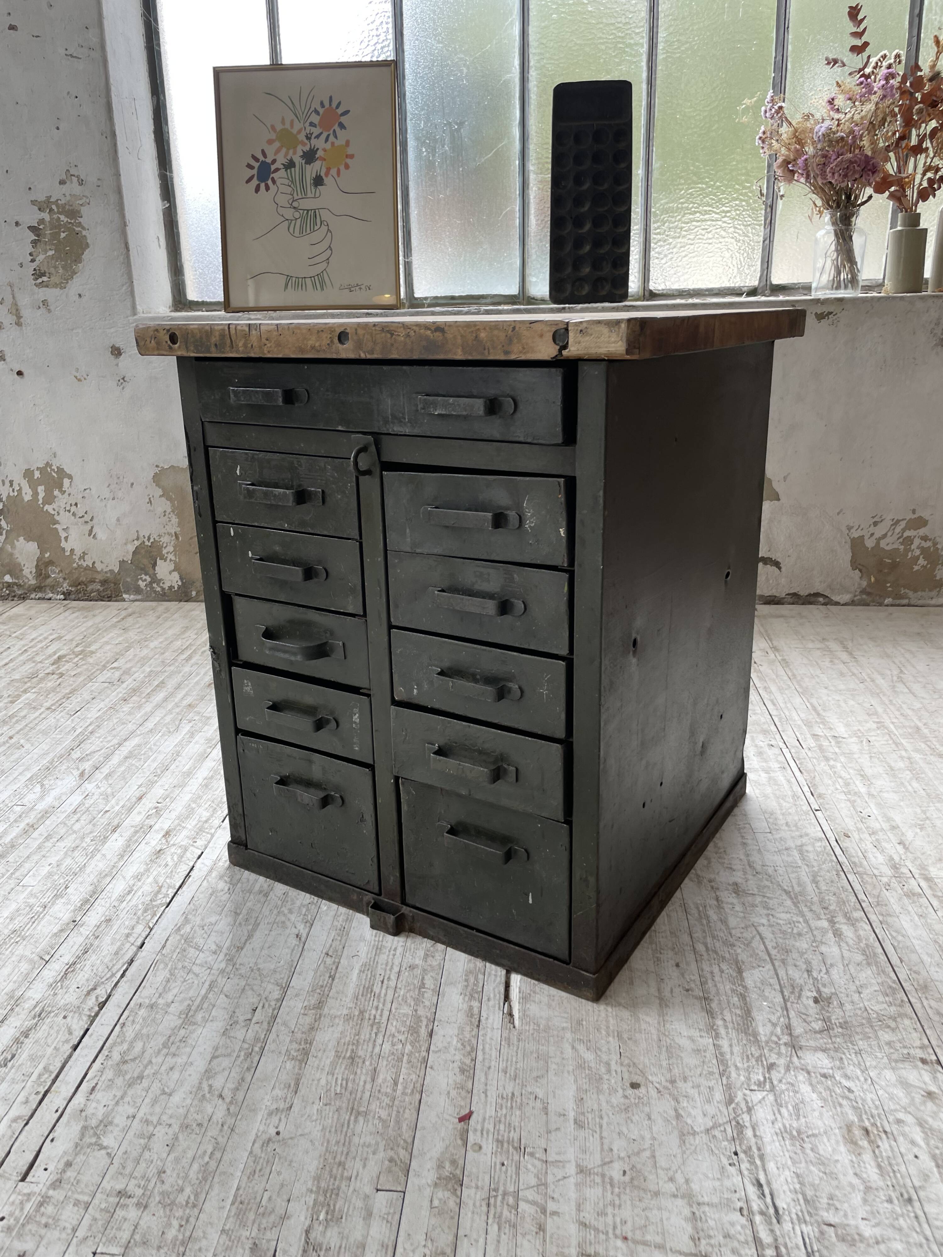 Industrial military storage workbench furniture