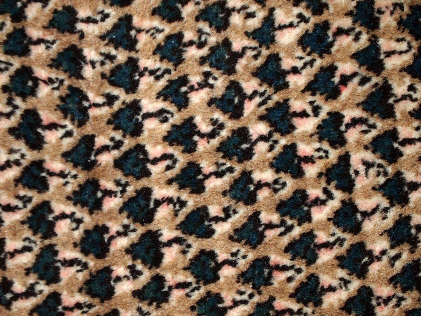 Tapis Vintage Seraband Indien en Laine, Années 1970, Élégance Artisanale