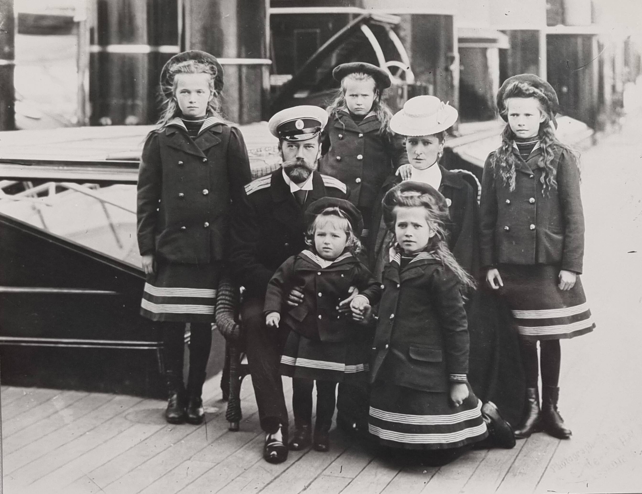 Photograph after Albert Harlingue, reprinted by Roger-Viollet, 23 x 18 cm