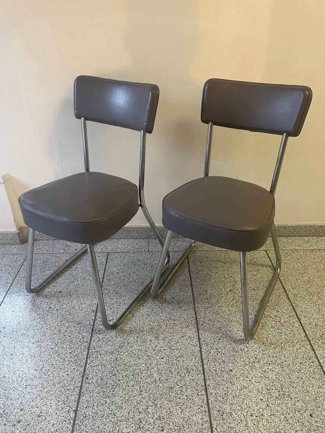 2 chaises de bureau vintage Roneo