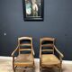 Ensemble de fauteuils provençaux antiques en bon état