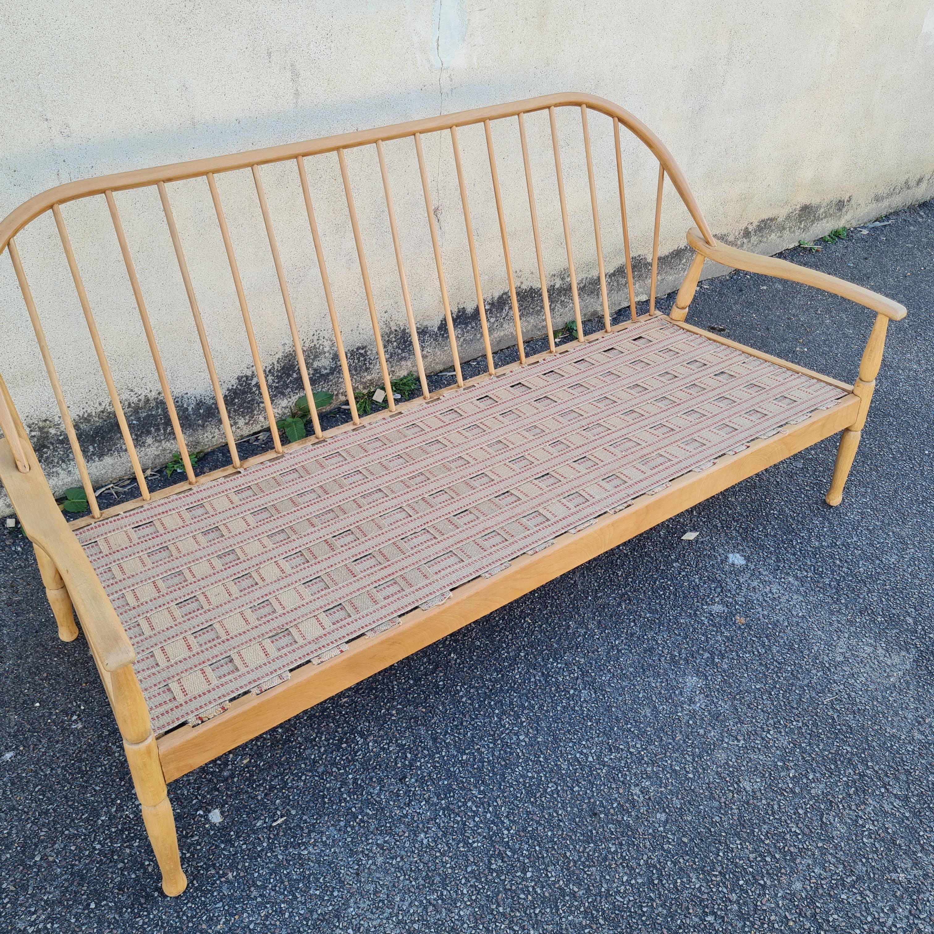 Sofa Ercol 3 place in light wood