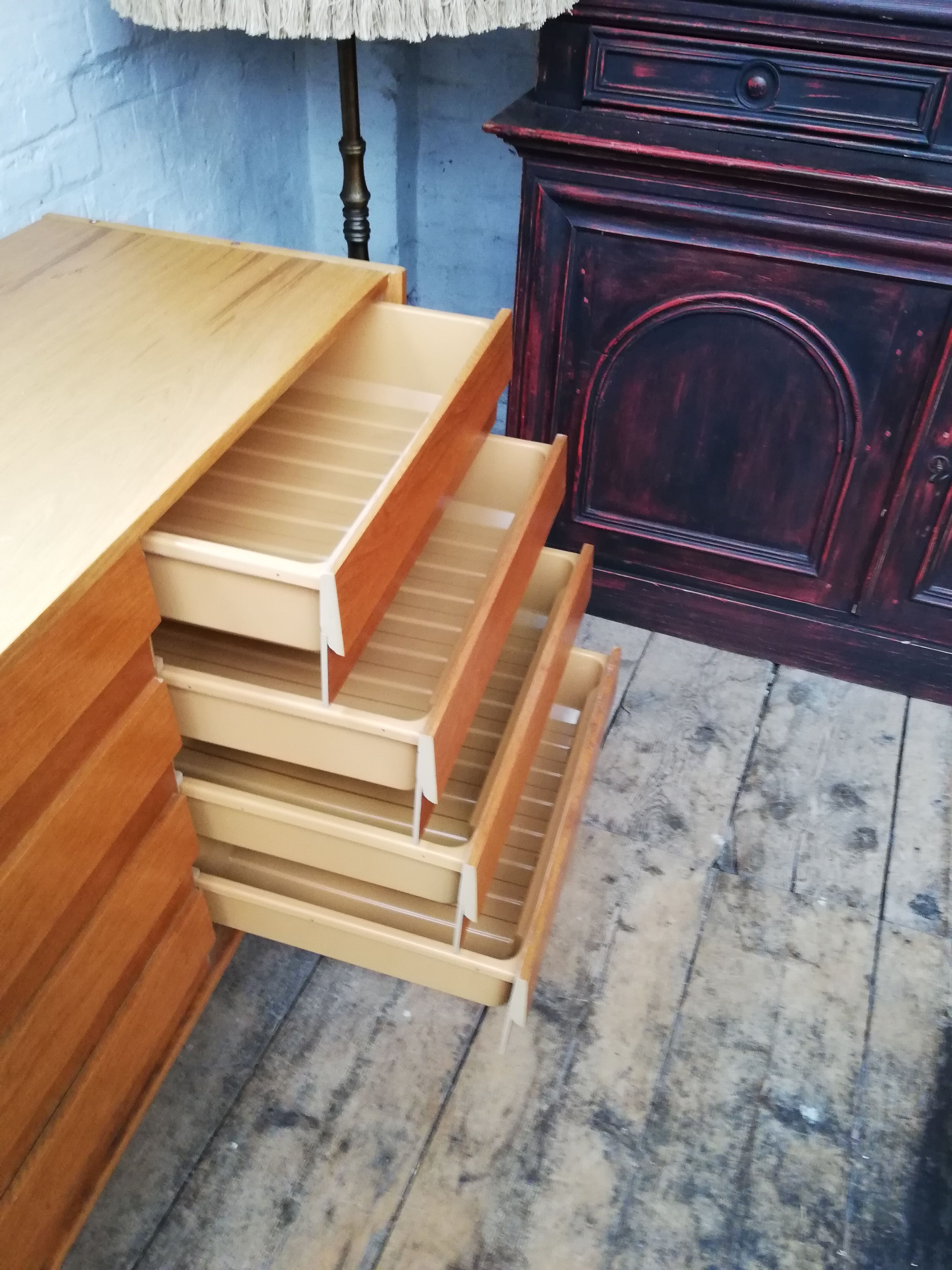 Czech chest of drawers Jiri Jiroutek, 1960, Scandinavian style, U453