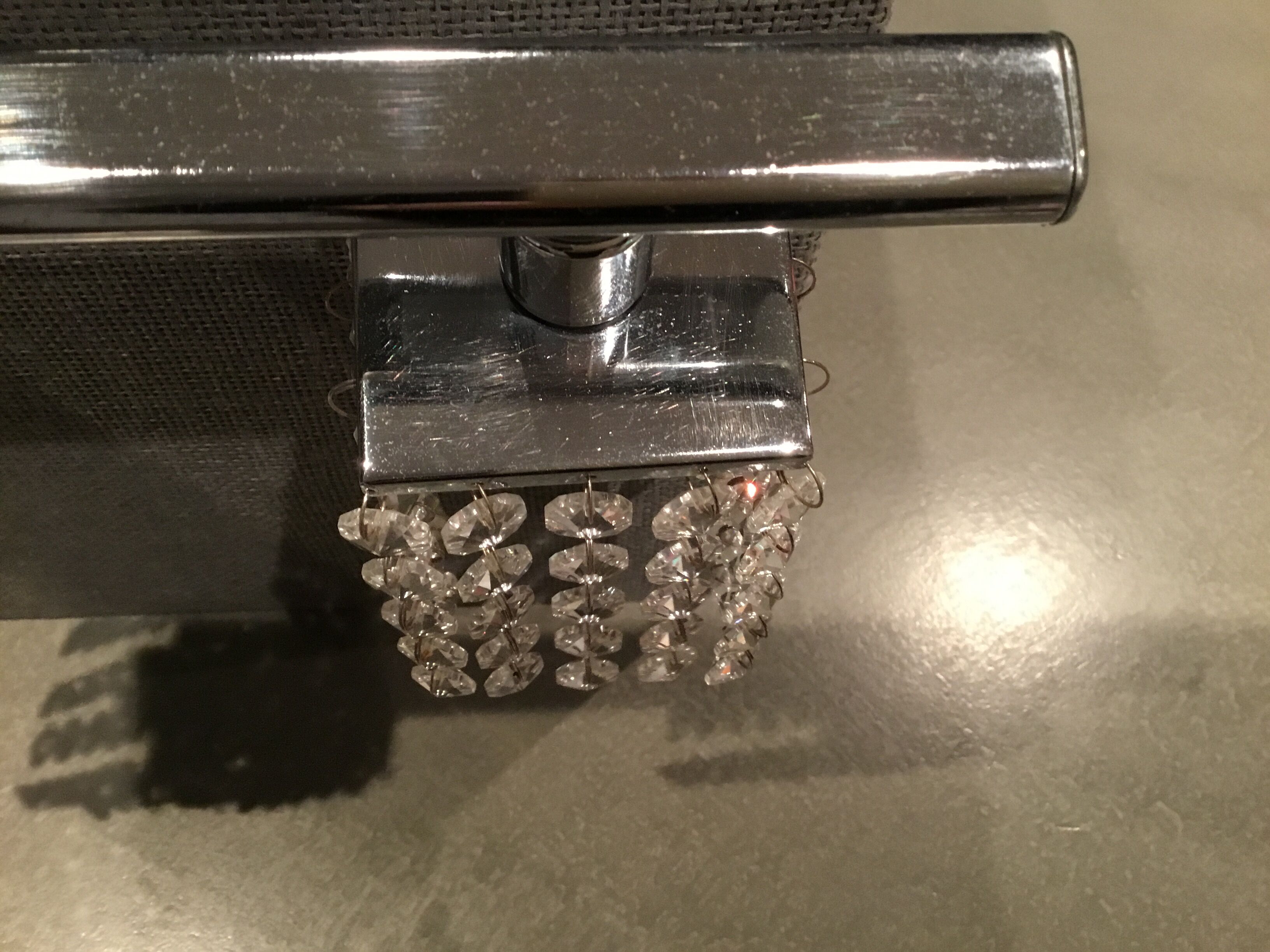 Transparent pampilles wall lamp