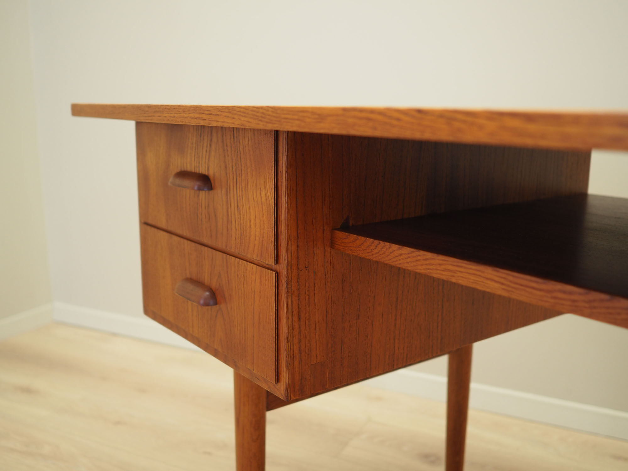 Teak desk, Danish design, 1970s, production: Denmark