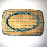 Presentation basket in woven and hand-painted wicker