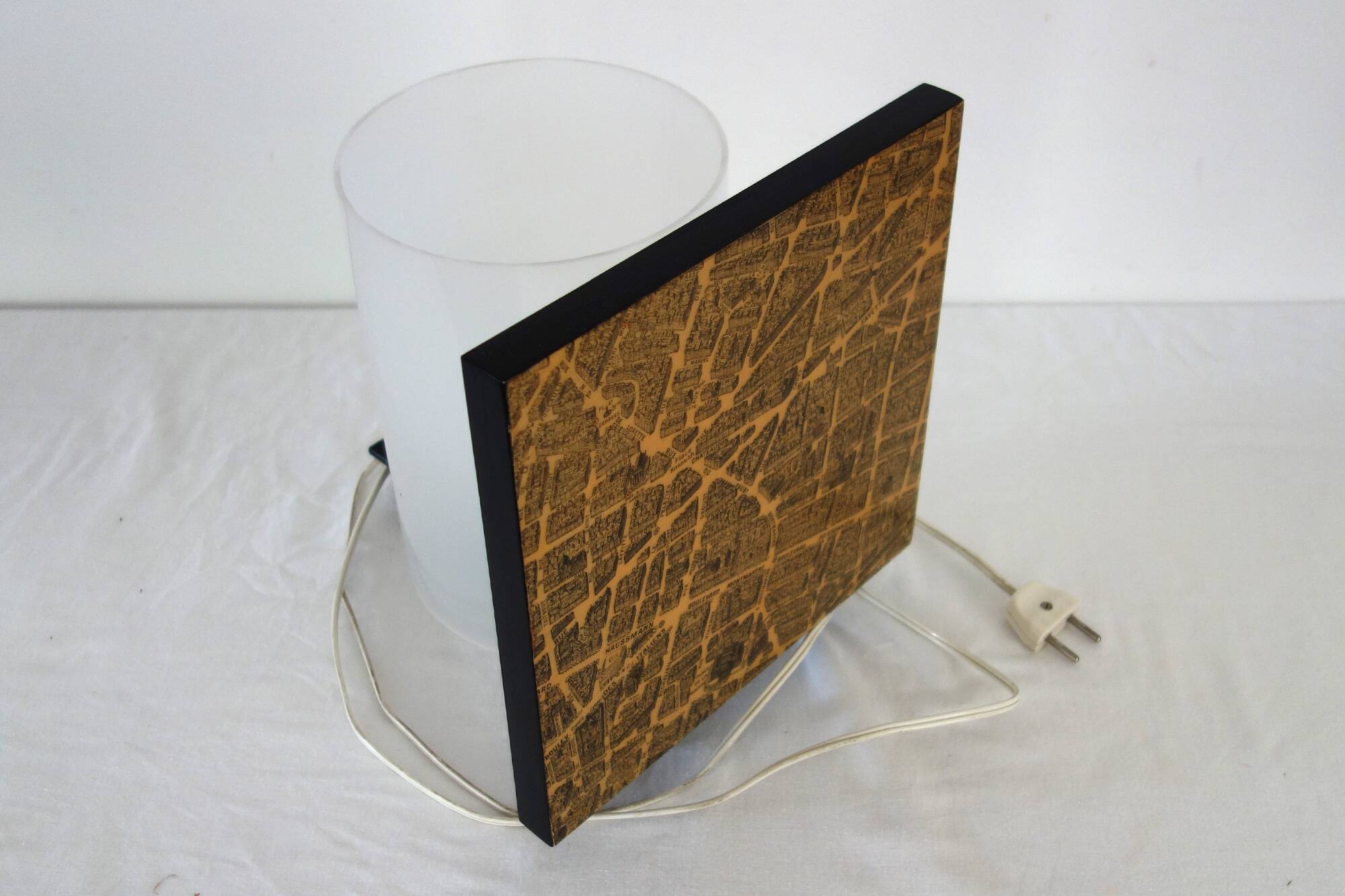 Rare lamp by Georges Frydman with screen 1950s