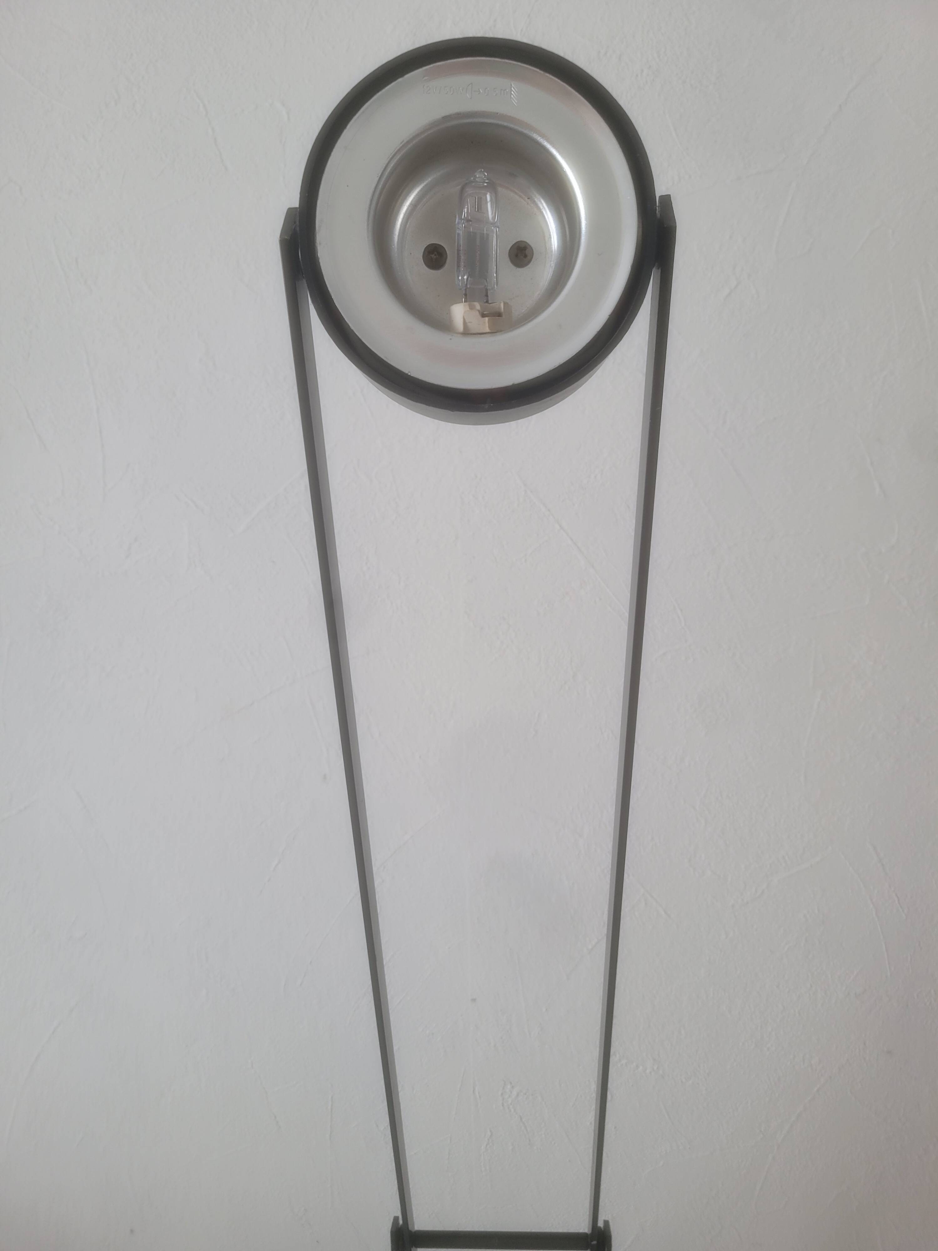 Desk lamp with balance wheel lacri italy