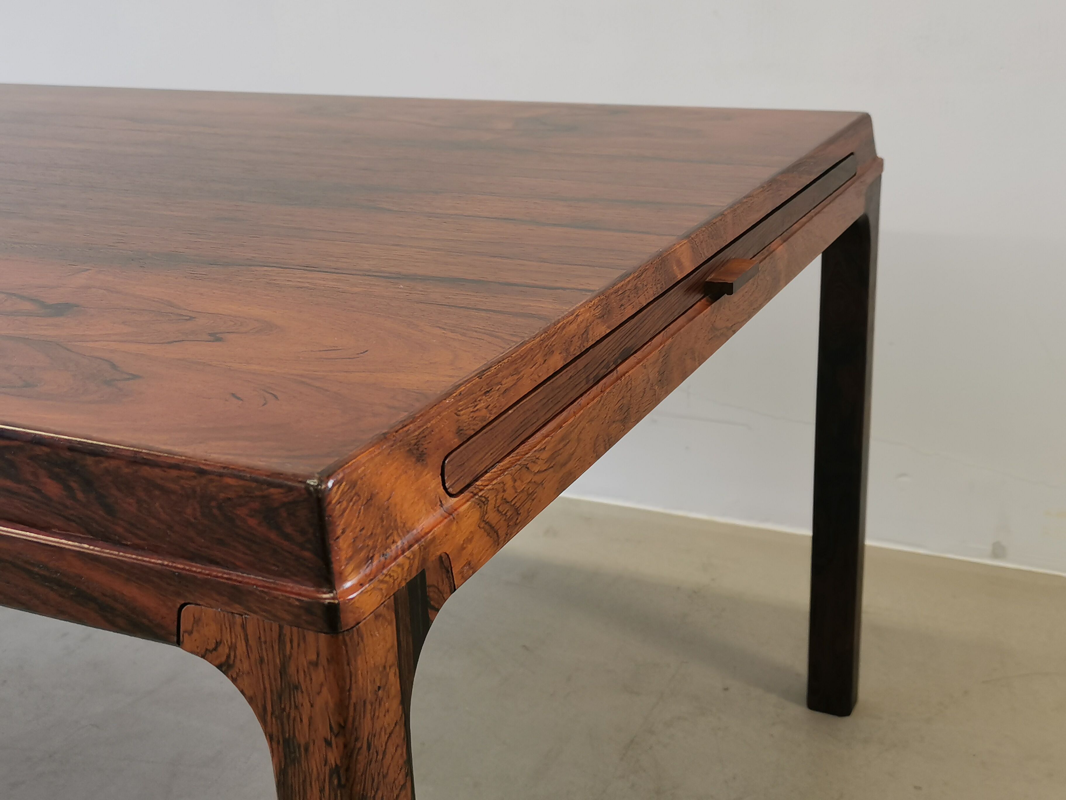 Scandinavian rosewood coffee table Johannes Andersen for Trensum