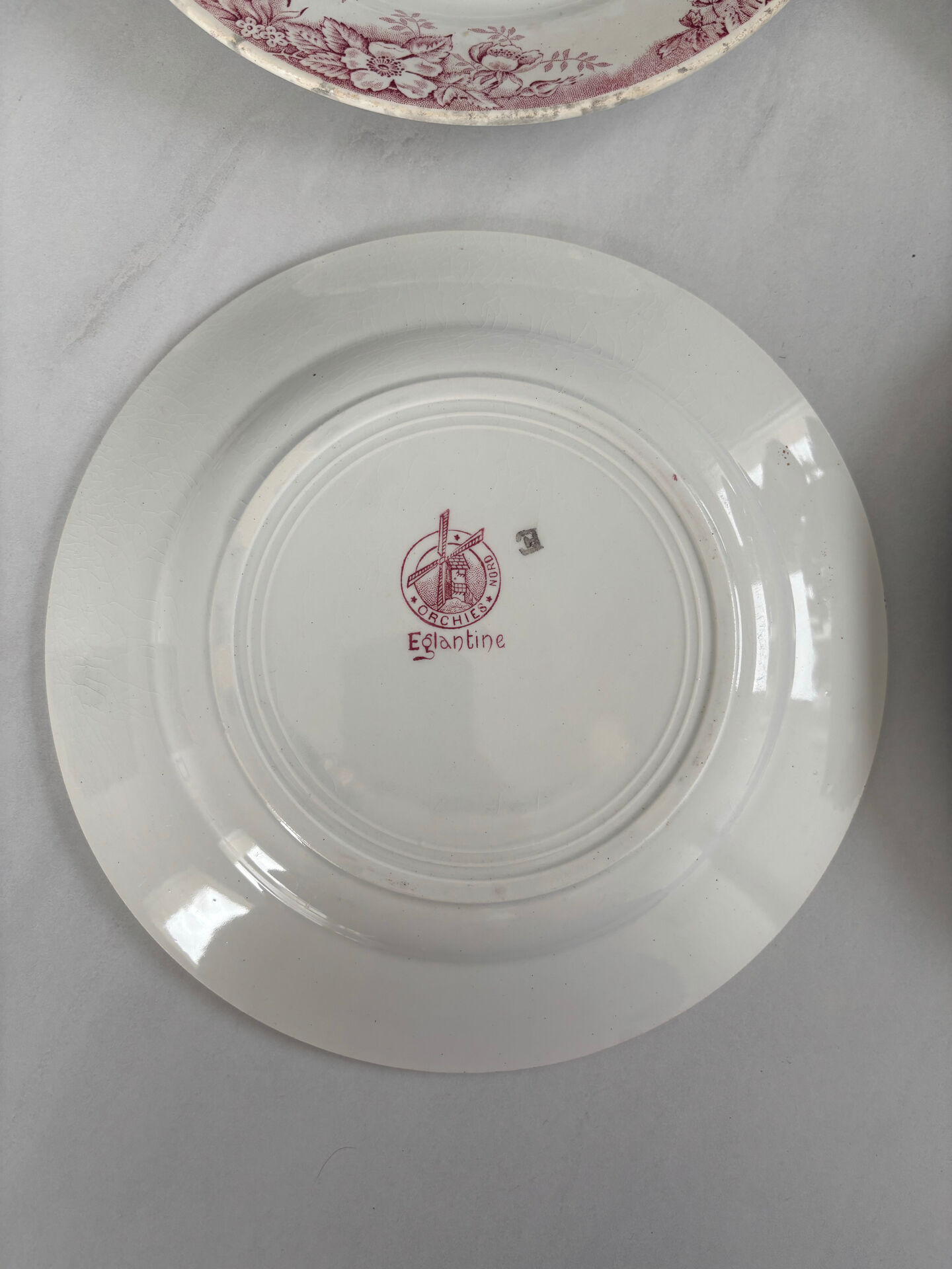Old pink ironstone plate Eglantine Moulin des Loups