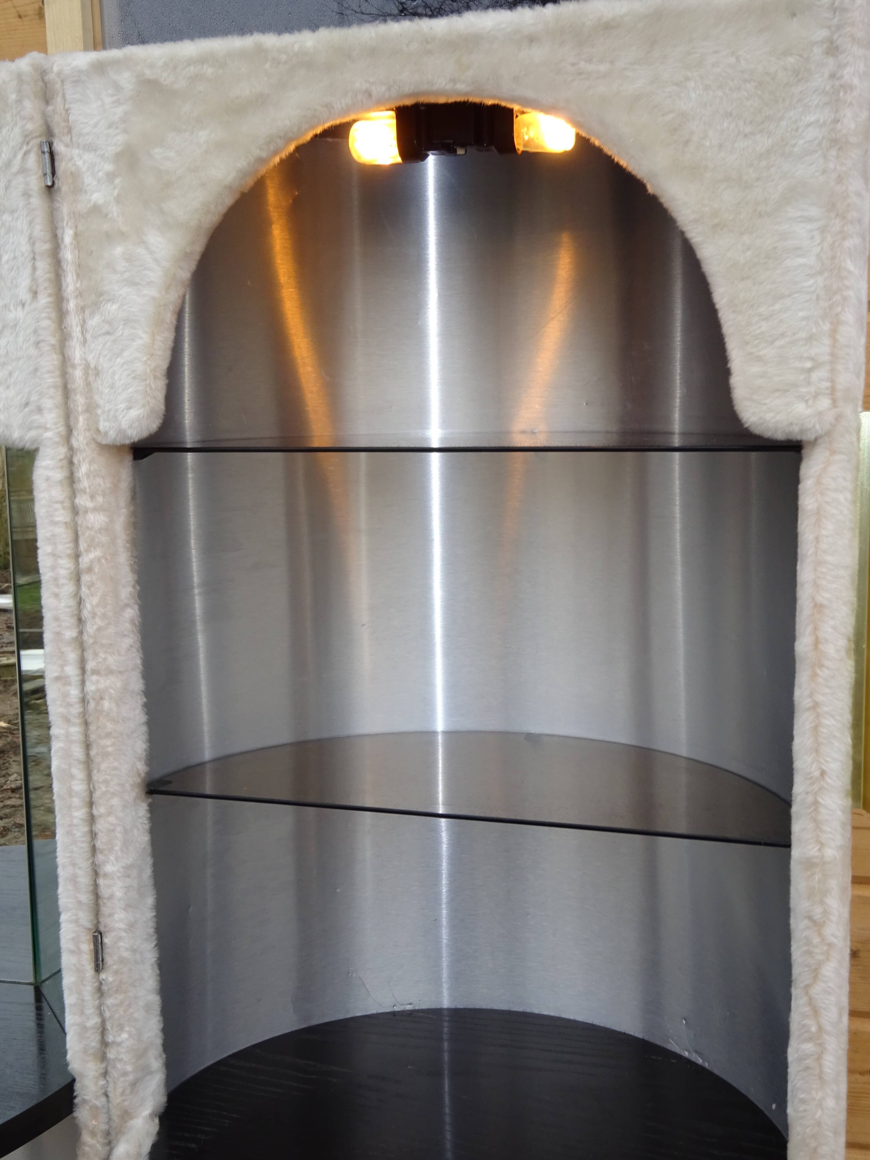 hairdresser rug vintage felt cylindrical