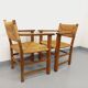 Suite de 2 fauteuils brutalistes vintage en bois de chêne et paille