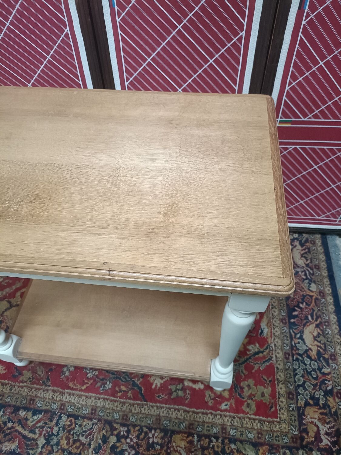 Console in oak painted cream white, natural wood trays