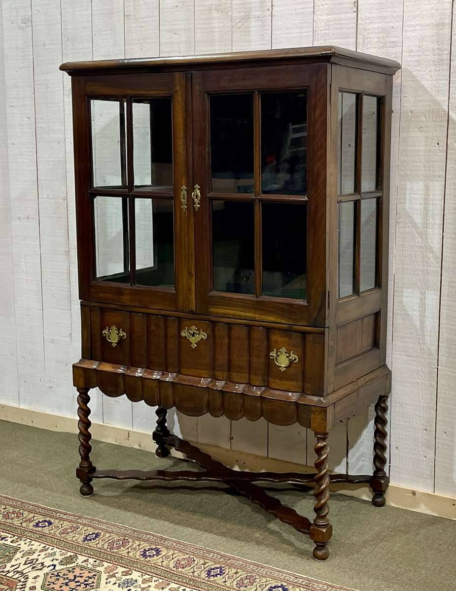 Vitrine anglaise en acajou fin XIXème