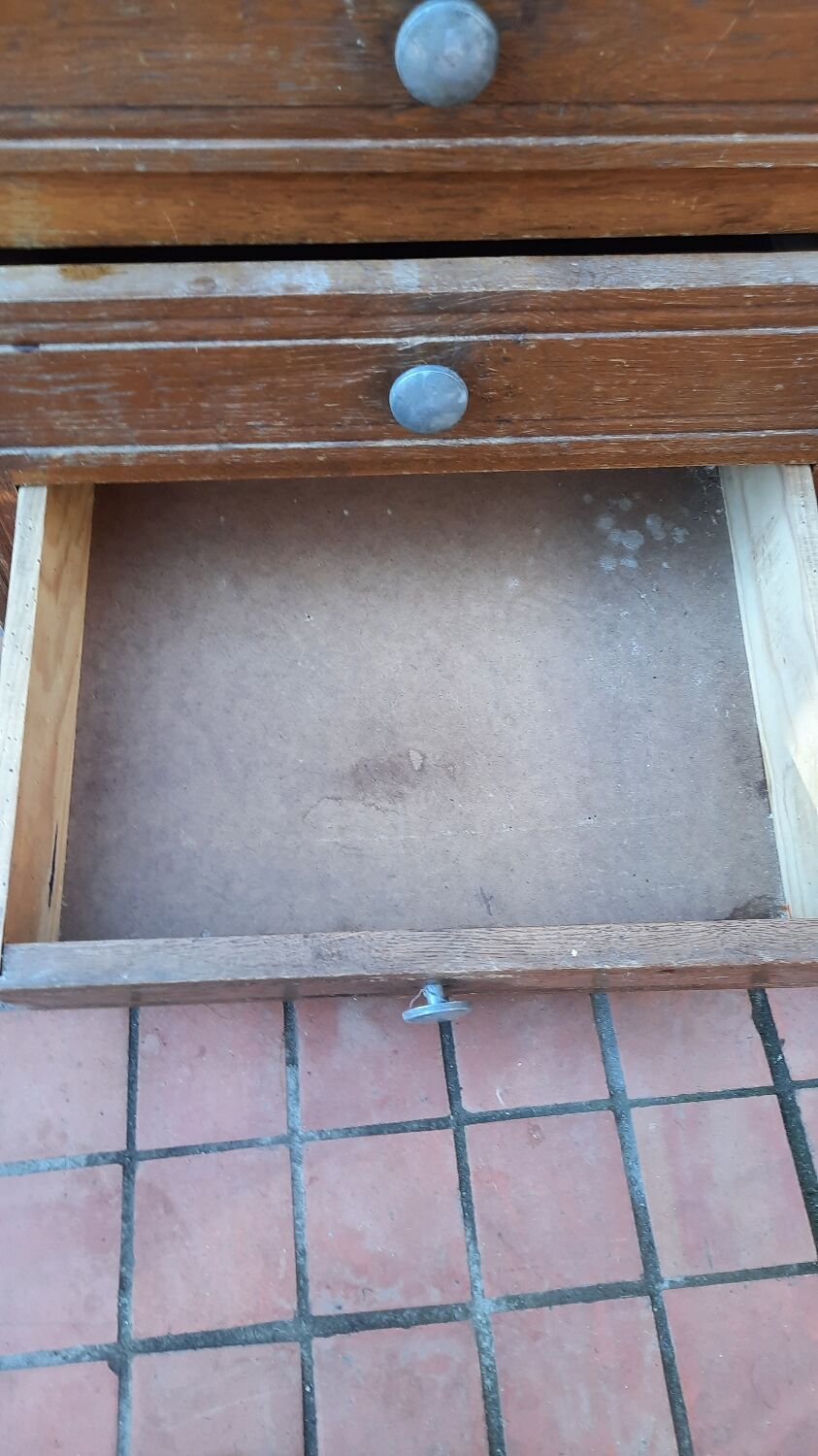 Vintage chest of drawers