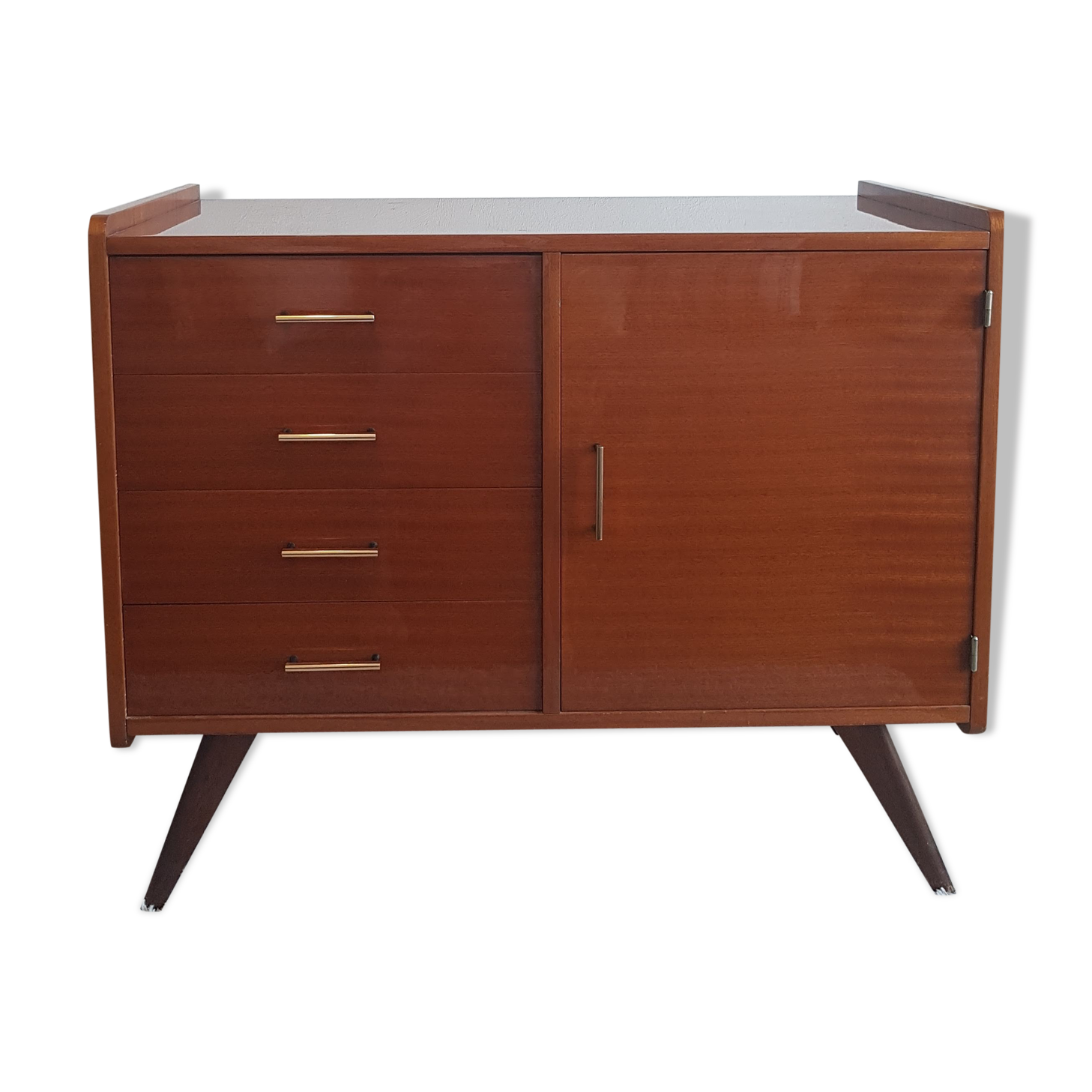 Buffet feet compass circa 1960