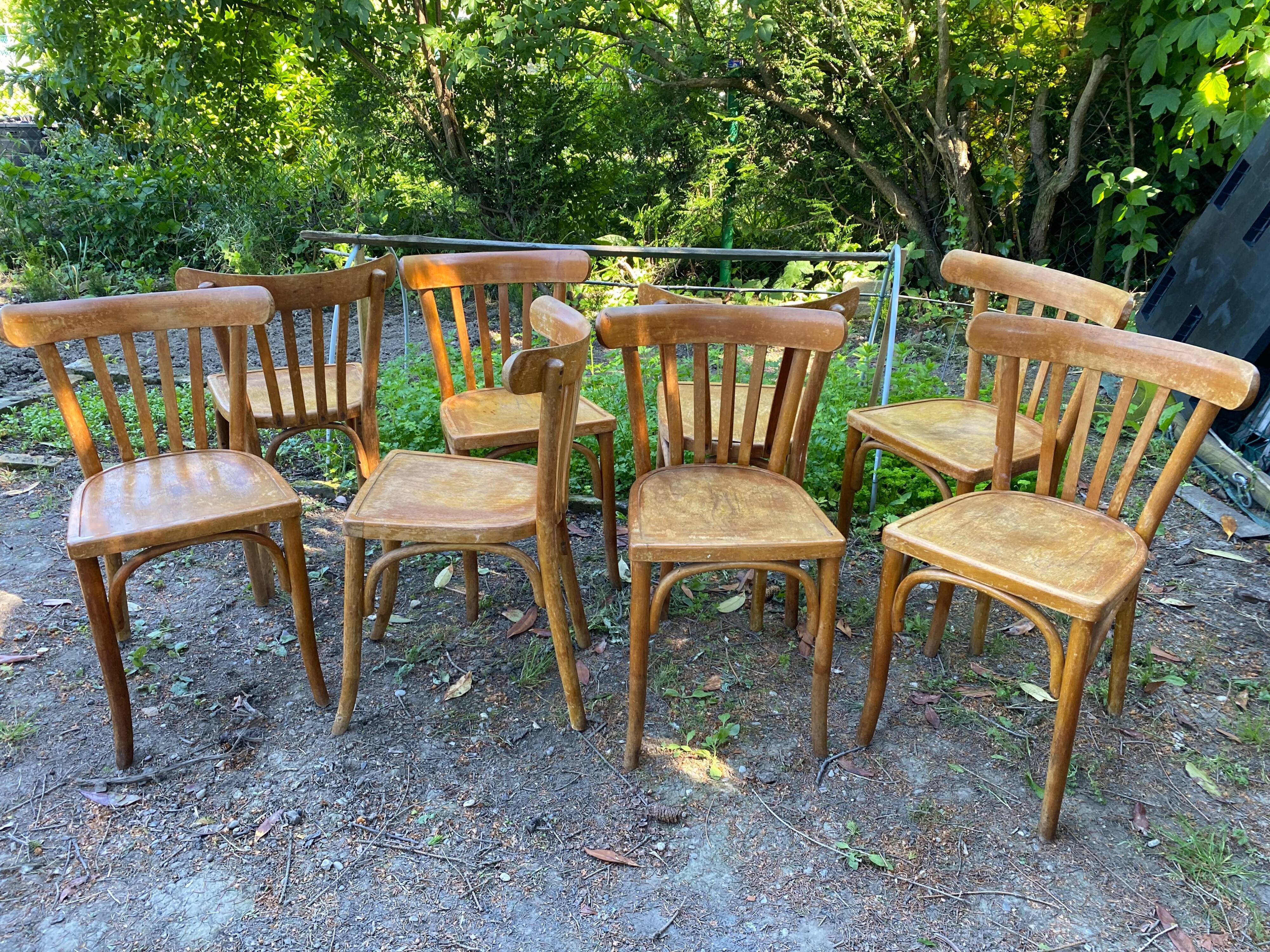 Lot de 8 chaises de bistrot vintage 1950