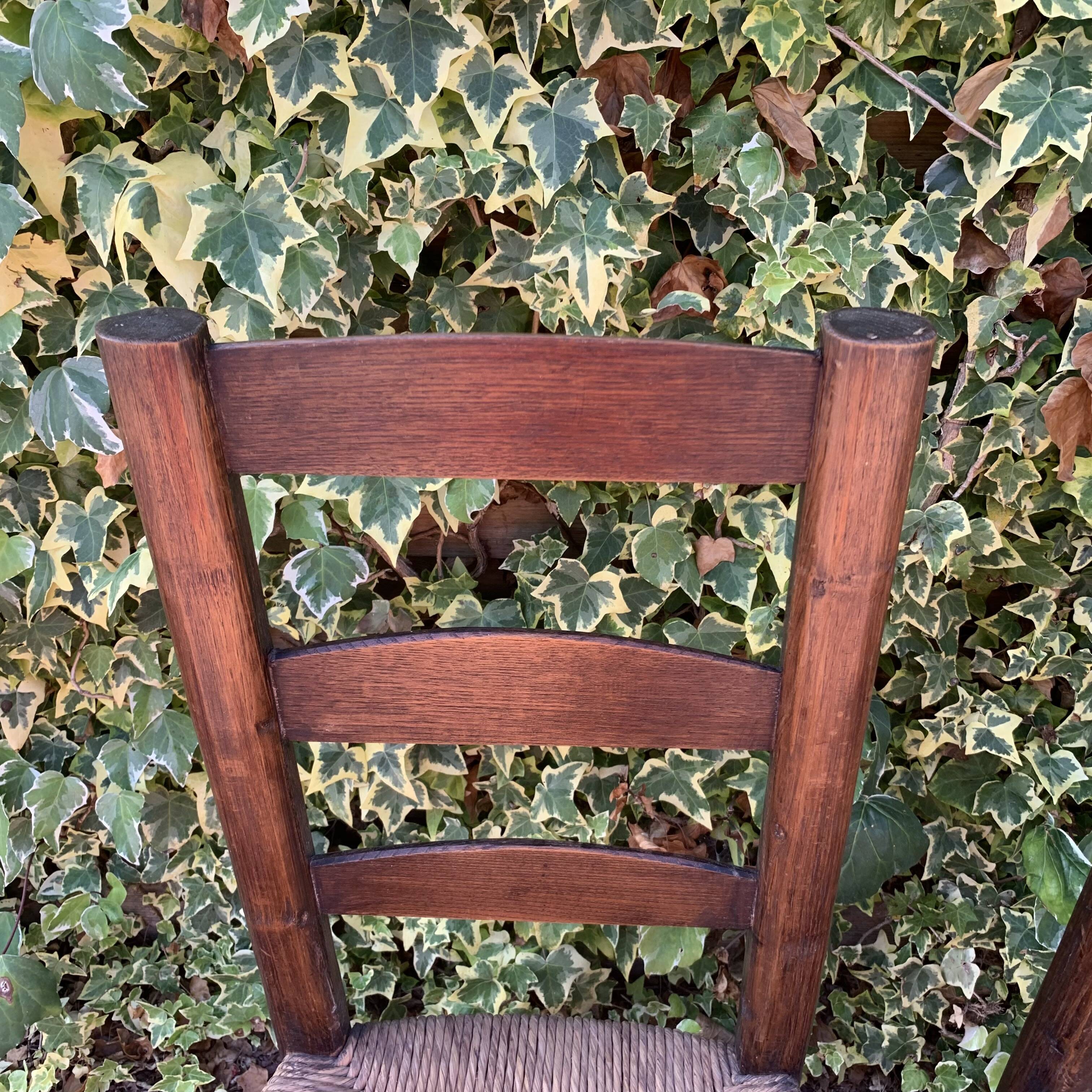Set of 4 handcrafted rush chairs in solid oak.