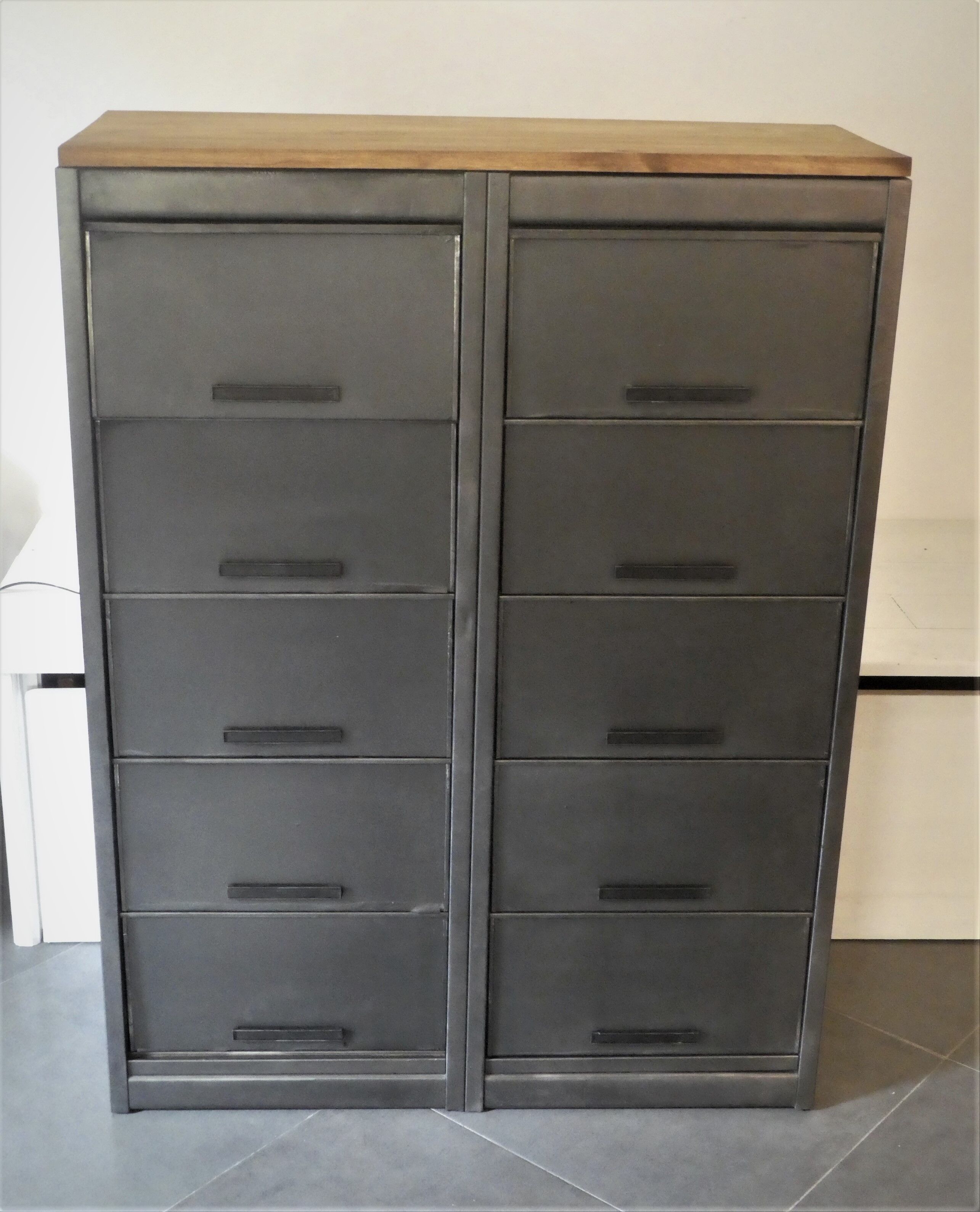 Meuble 2x5 clapets