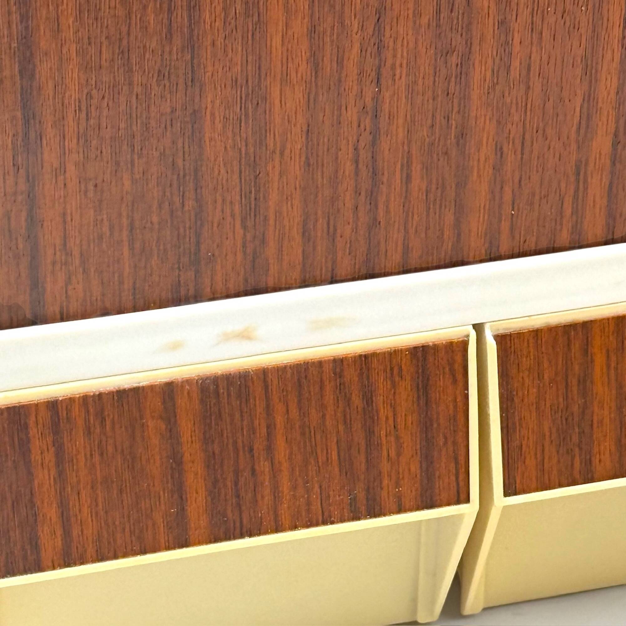 Petit meuble de rangement Curver modèle 004420 plastique Pays-Bas années 70