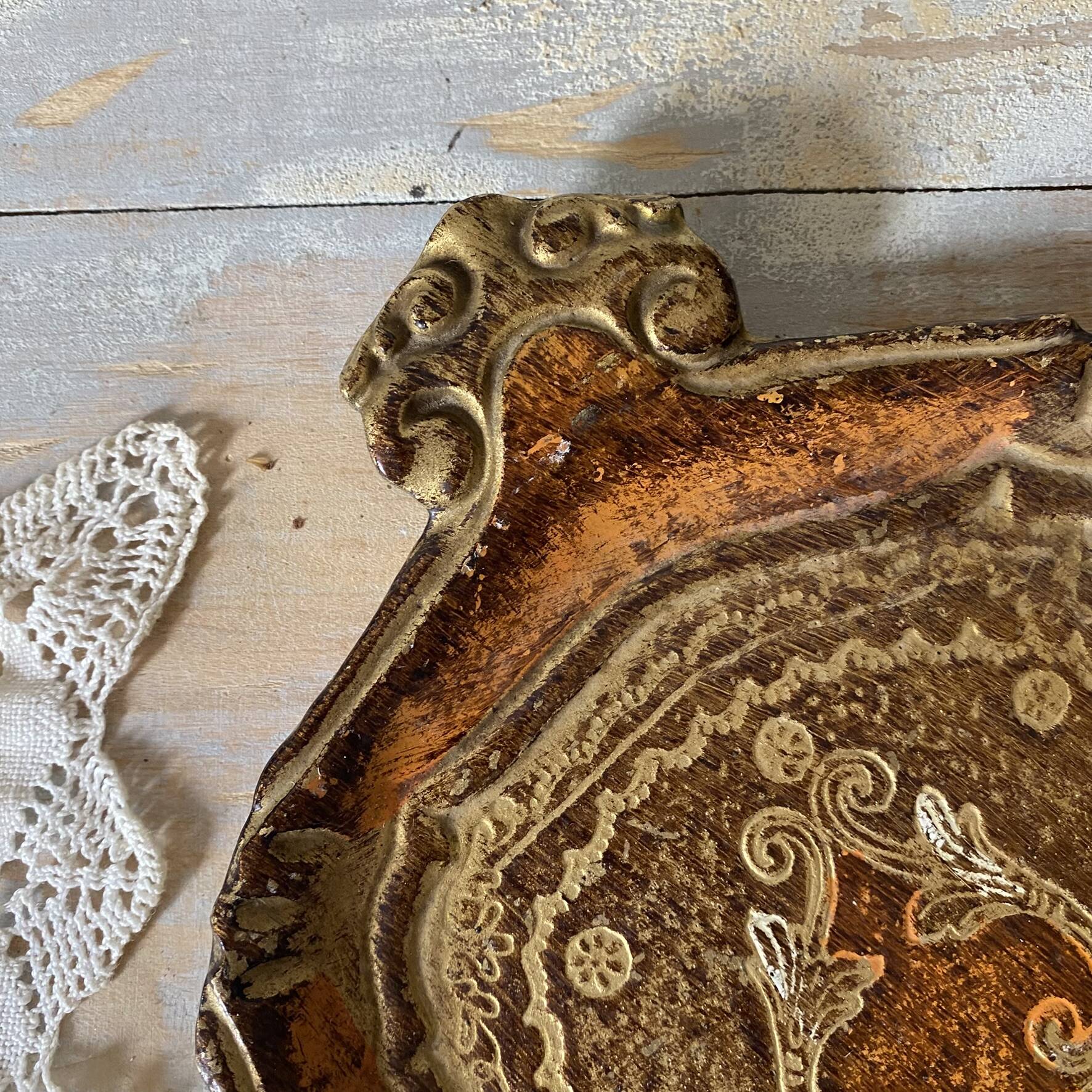 Small ochre and gold Florentine tray