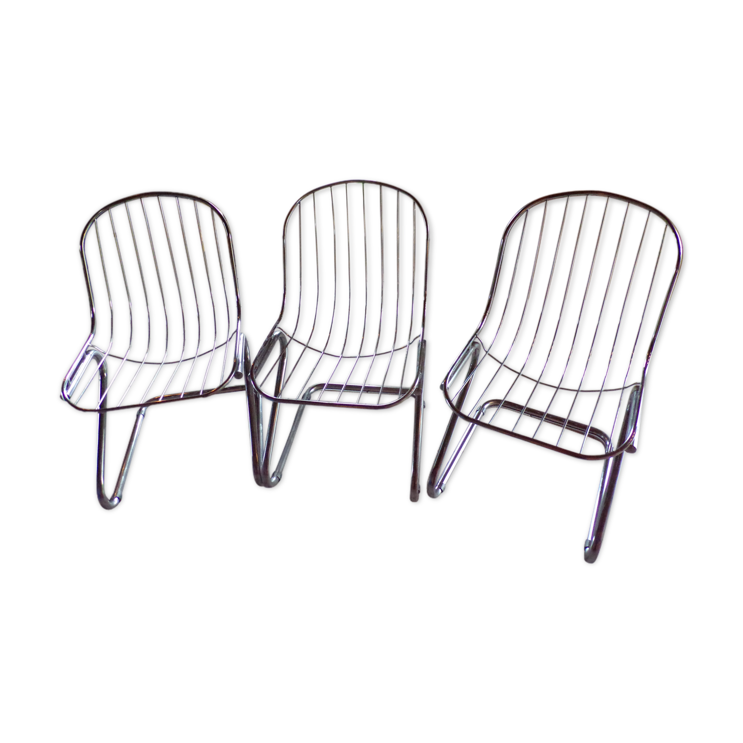Chrome-plated steel chairs