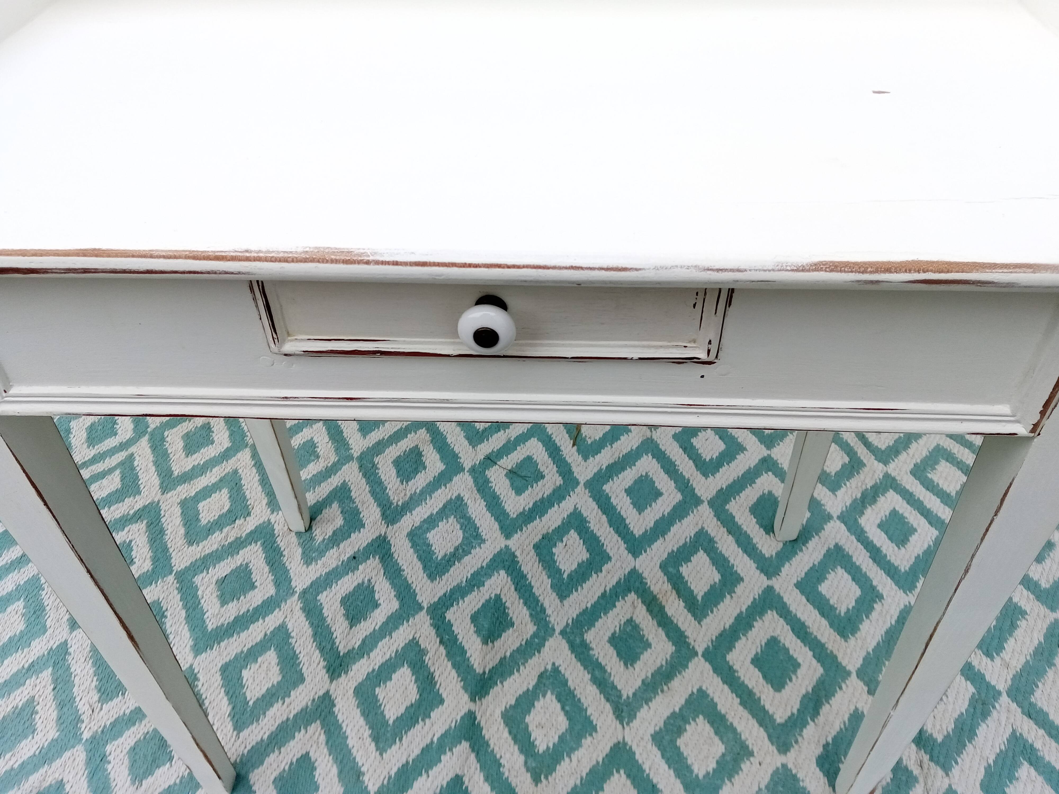Desk / Dressing table