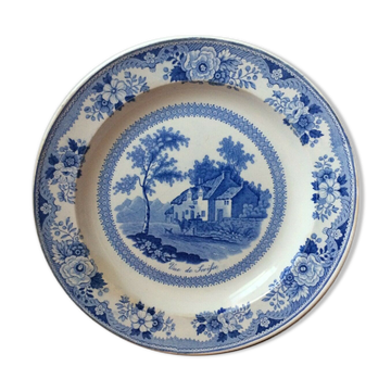 Gien earthenware plate seen from Swifse