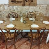 Farm table