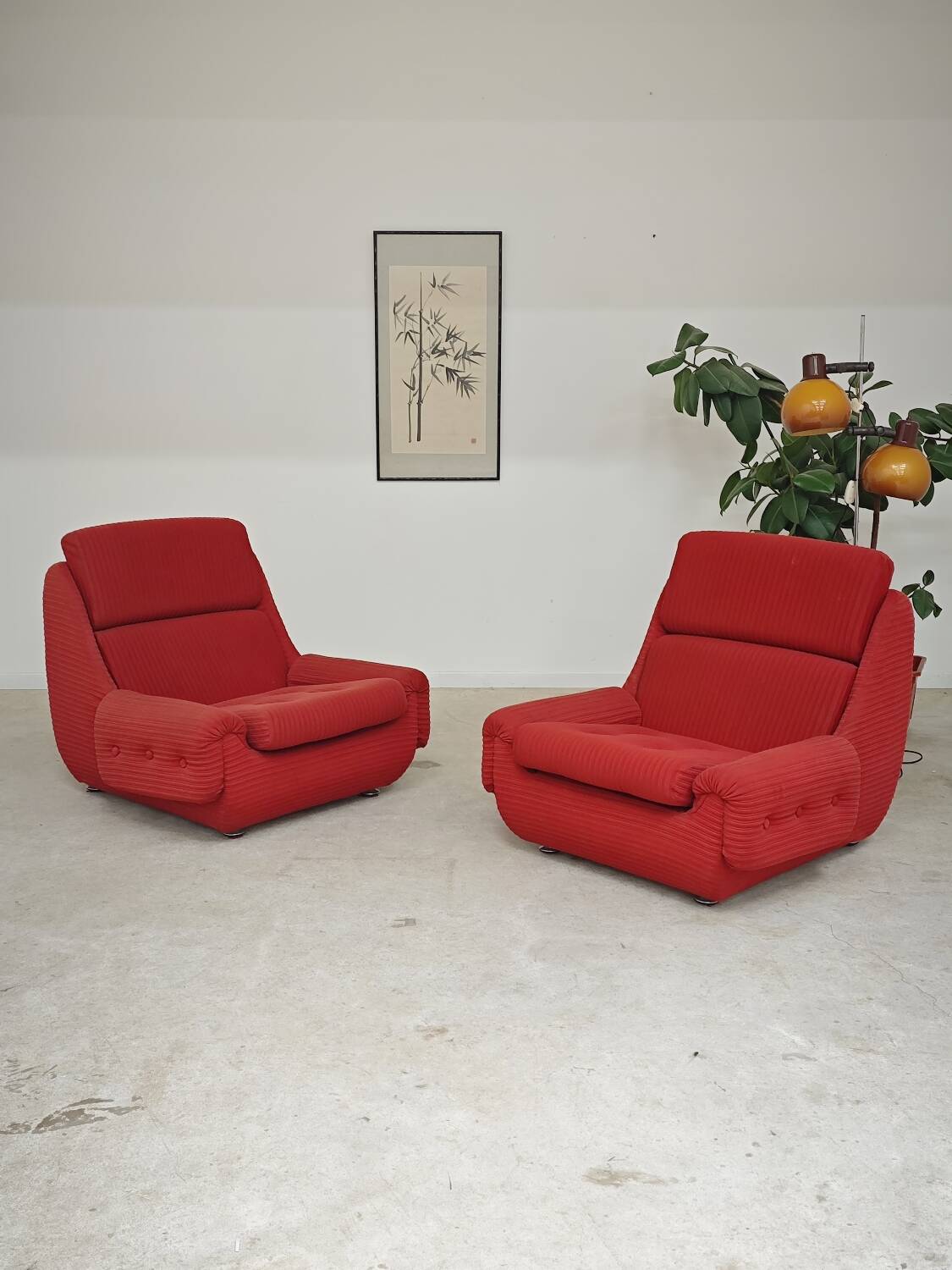 Paire de fauteuils rouge Atlantis Space Age République Tchèque 1970