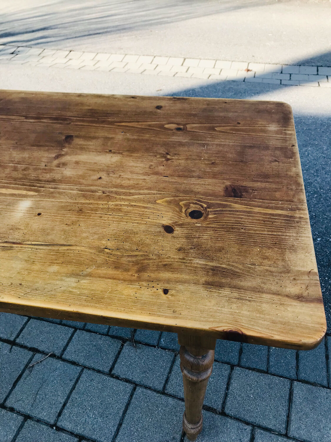 Farmhouse table