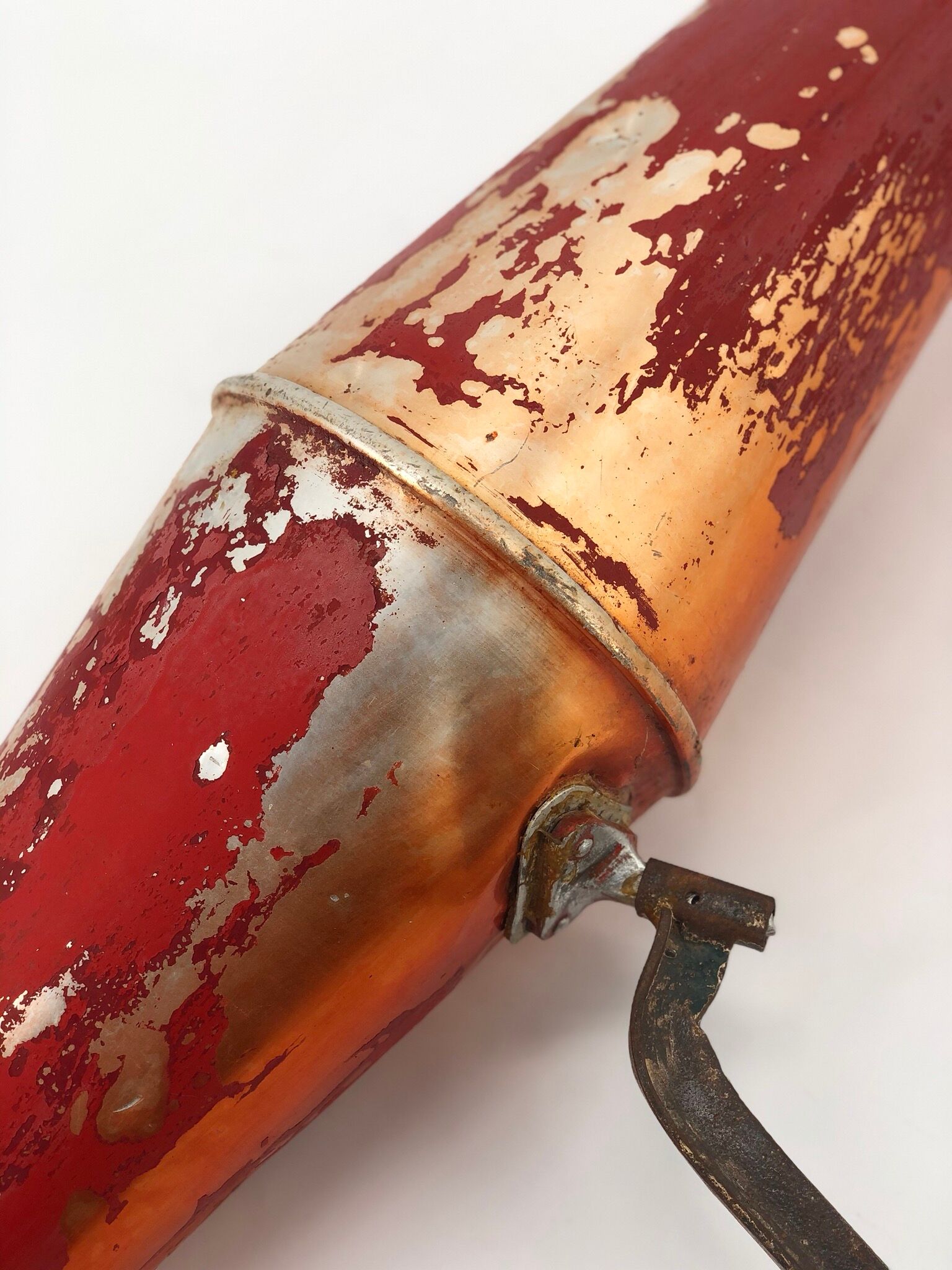 carrot of tobacco Former tobacco brand the classic red aluminum carrot well patinated