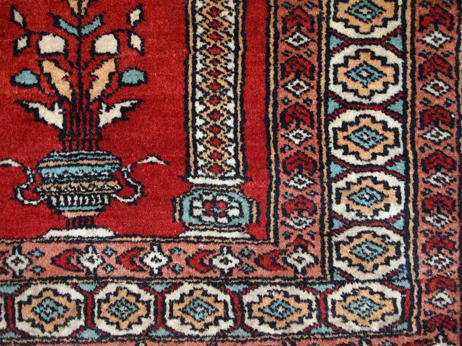 Vintage Turkish Konya handmade carpet 62cm x 92cm 1970s
