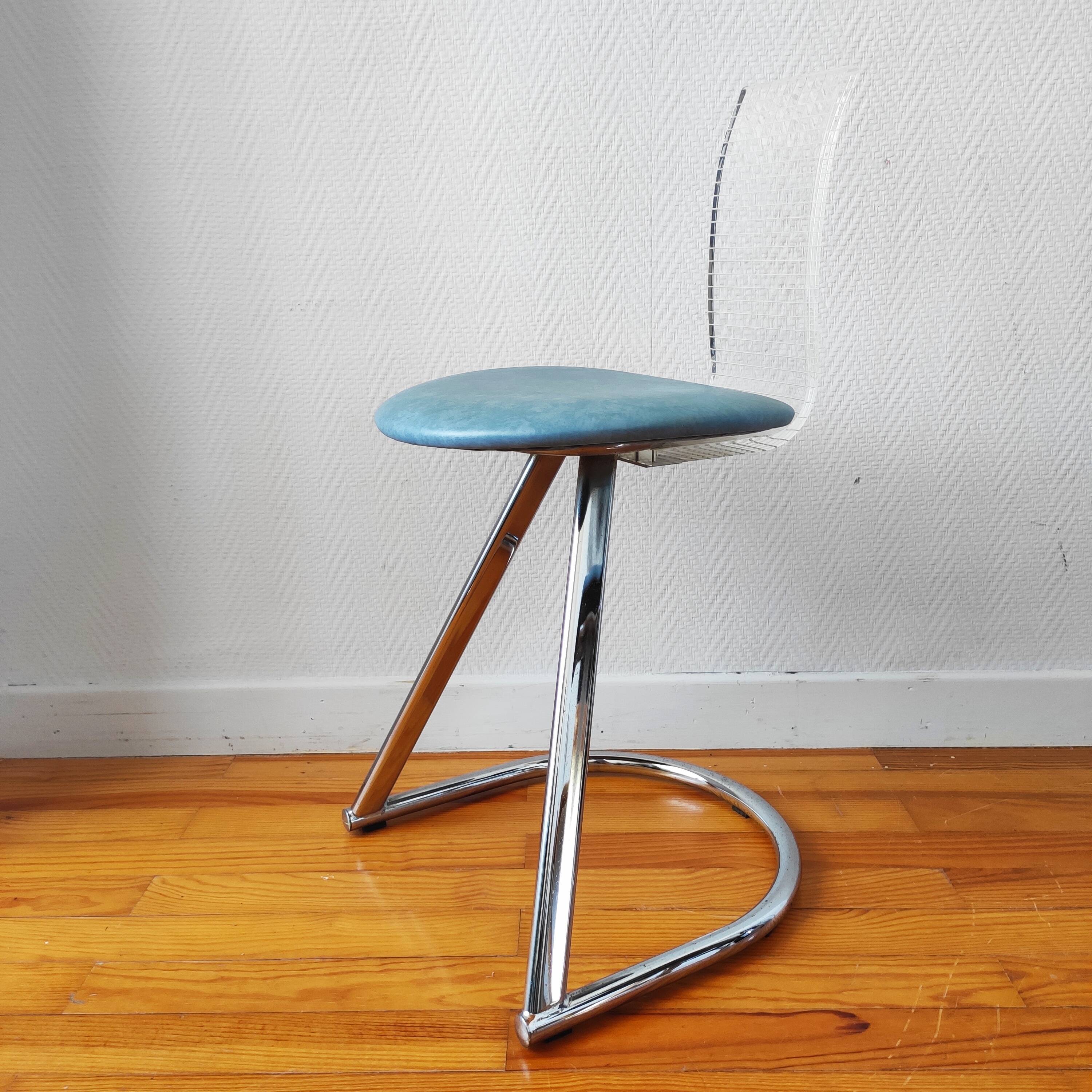 4 vintage French chairs Mirima