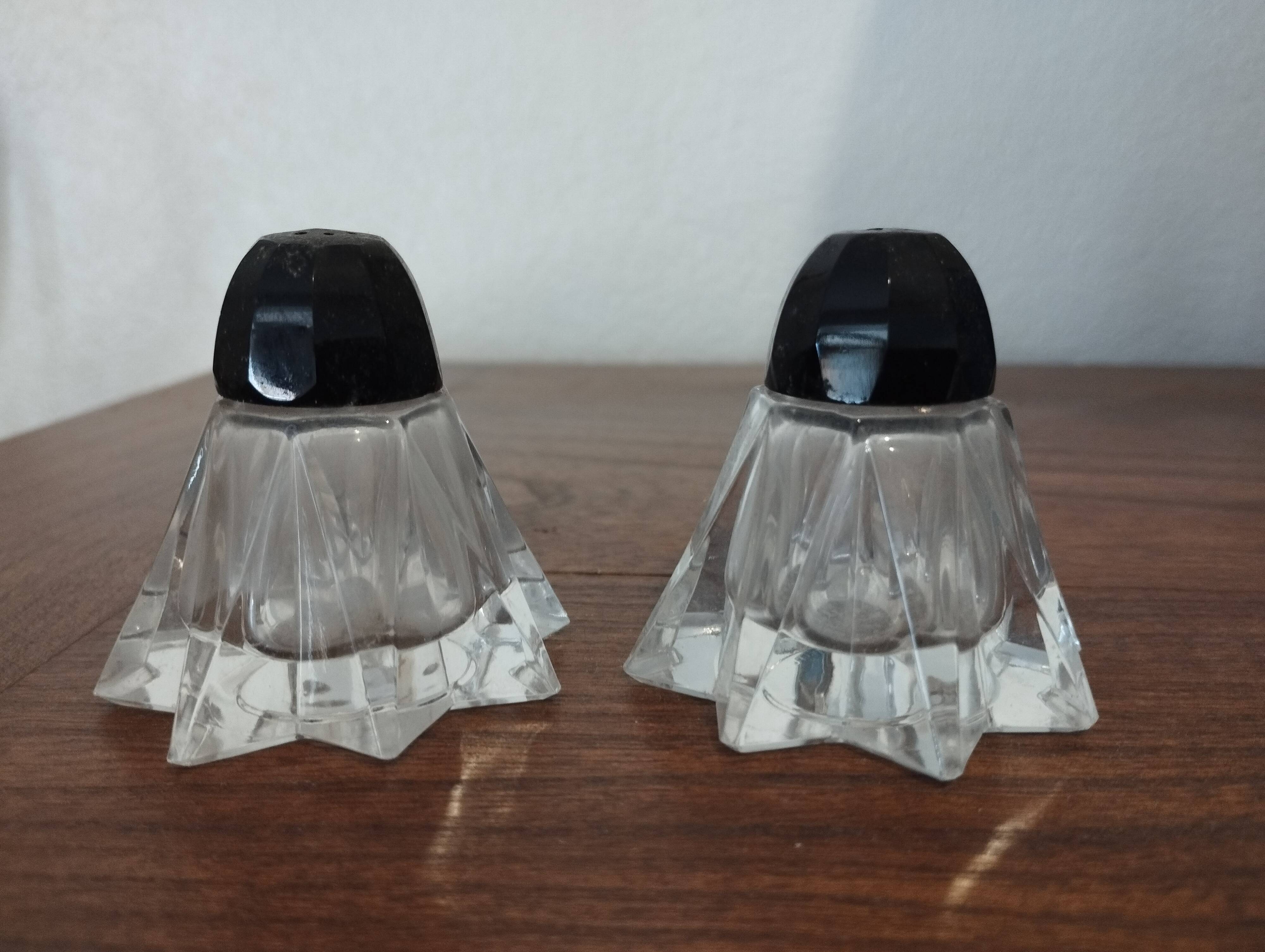 Salt shaker, pepper shaker, mustard pot, sugar bowl in crystal.