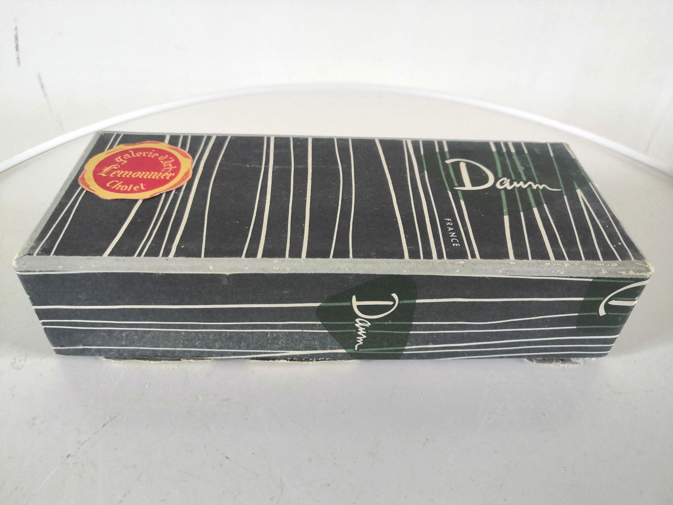 Salt and pepper shaker signed Daum design 70s in their original box