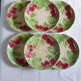 Six slip plates with strawberry decoration