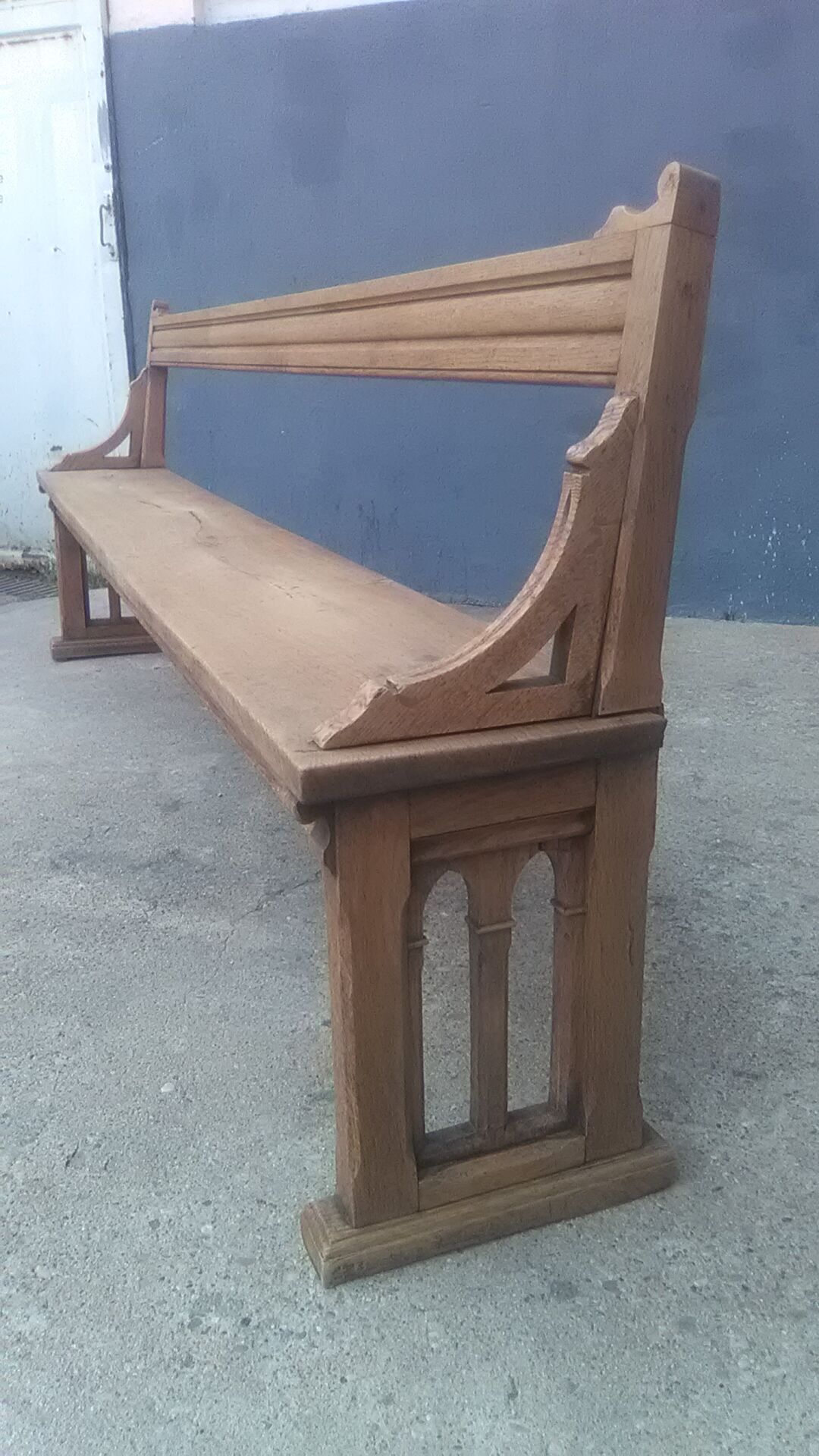 Oak church bench 2m45
