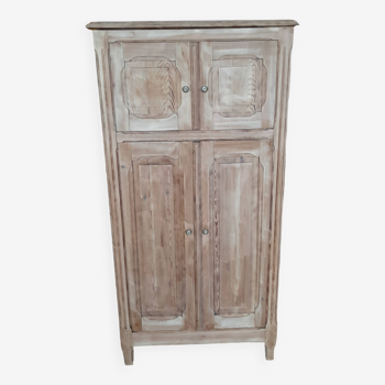 Small fir cabinet