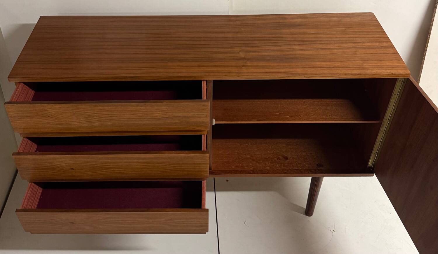 Scandinavian enfilade