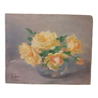 Vase of roses