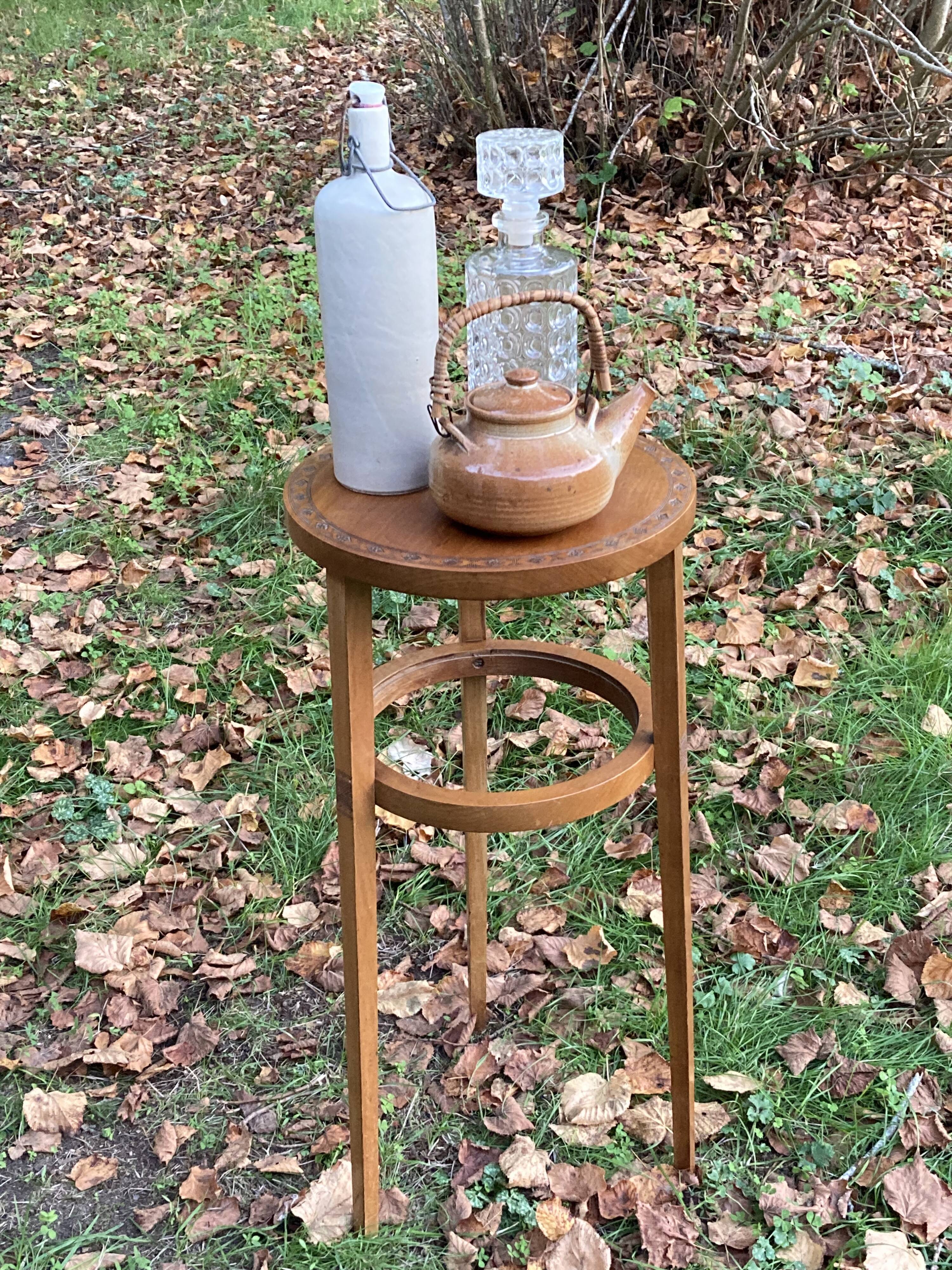 Art Deco Wooden Pedestal Table Carved with Star / Antique Side Table 1930